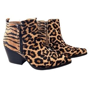 Franco Fortini Women’s Olivianna Leopard/Zebra #331622 Ankle Bootie EUC Size-6.5
